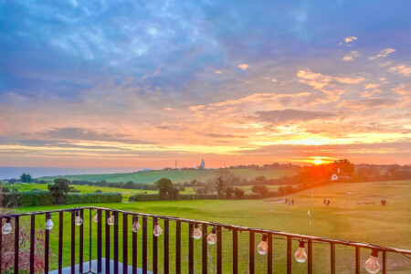 golf sea view North Foreland holiday let balcony sunset